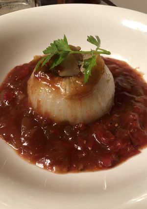 玉ねぎの肉詰めトマトソースがけ-レシピのメイン写真