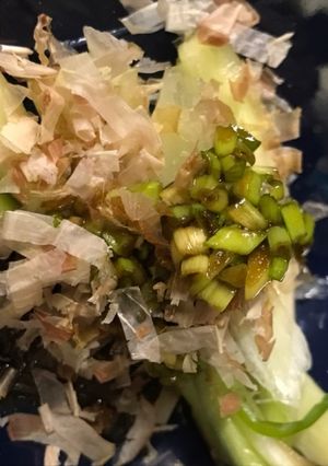 島らっきょの塩漬け 葉っぱダレをかけて-レシピのメイン写真