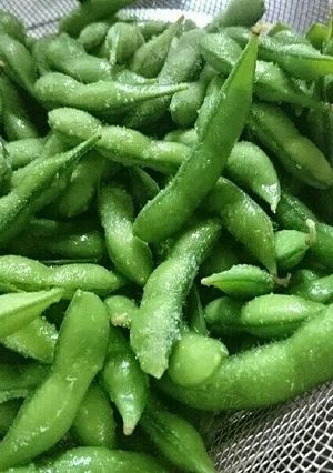 夏にぴったり半凍り枝豆-レシピのメイン写真