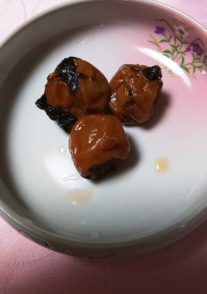 カビ知らず子供も大好き6％の減塩梅干し-レシピのメイン写真