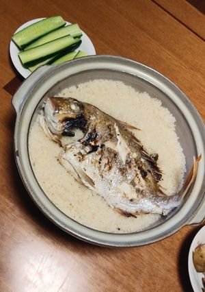 意外と簡単！土鍋で鯛めし♪-レシピのメイン写真