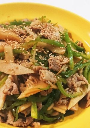 ダブルゴマで豚コマ肉の青椒肉絲☆-レシピのメイン写真
