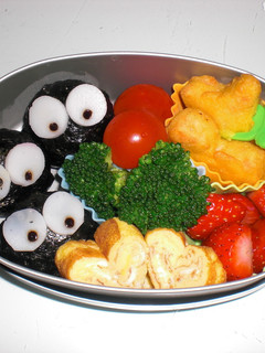 キャラ弁☆トトロ“まっくろくろすけ”弁当-レシピのメイン写真