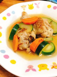手羽元のコンソメスープ煮-レシピのメイン写真