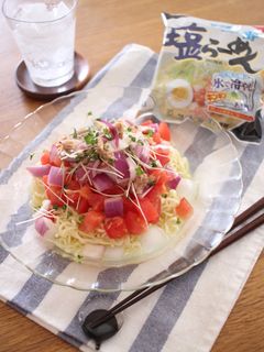 塩らーめんで胡麻油香るトマトツナ冷やし麺-レシピのメイン写真