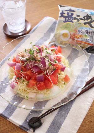 塩らーめんで胡麻油香るトマトツナ冷やし麺-レシピのメイン写真