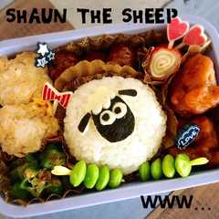 รูปของ ひつじのショーン キャラ弁 おにぎり