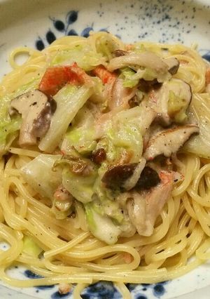 カニカマとキャベツのクリーム風パスタ-レシピのメイン写真