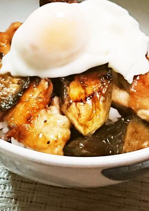 茄子と鶏肉の焼き鳥丼-レシピのメイン写真