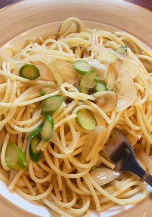 アスパラと玉ねぎのスープパスタ-レシピのメイン写真