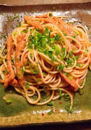 赤い冷やしきつねパスタ/冷製和風パスタ-レシピのメイン写真