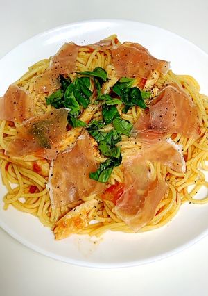 生ハムとトマトとサラダチキンの冷製パスタ-レシピのメイン写真