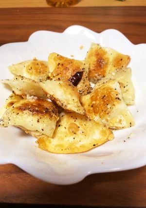 餃子の皮で★カリカリチーズ-レシピのメイン写真