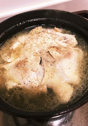 超シンプル丸鶏の底力を知る煮込み-レシピのメイン写真