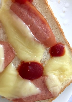 忙しい朝に！ソーセージチーズトースト-レシピのメイン写真