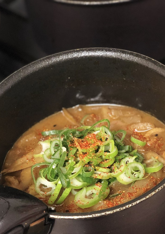 簡単！節約！鶏皮でもつ煮風-レシピのメイン写真