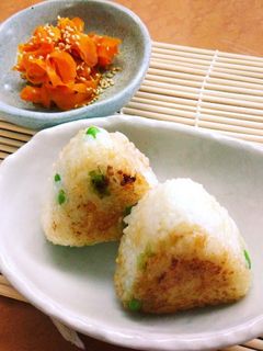 枝豆のこんがりバター醤油焼きおにぎり-レシピのメイン写真