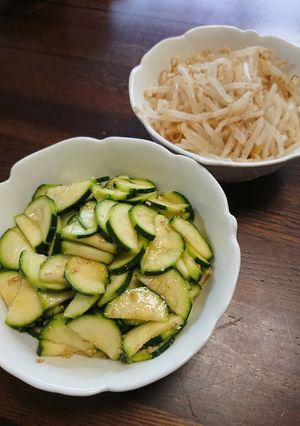 ズッキーニのナムルで大量消費♪-レシピのメイン写真