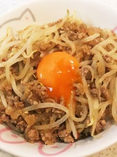 やみつき★肉味噌もやし丼-レシピのメイン写真