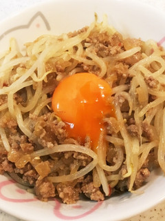 やみつき★肉味噌もやし丼-レシピのメイン写真