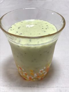 簡単にビタミン摂取☆キウイのスムージー-レシピのメイン写真