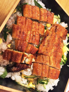 鰻で夏バテ防止!カサ増し☆鰻チラシ-レシピのメイン写真