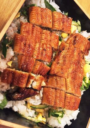 鰻で夏バテ防止！カサ増し☆鰻チラシ-レシピのメイン写真
