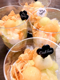 農家の簡単メロンパフェ♡-レシピのメイン写真