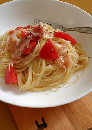 トマトとツナ缶の冷製パスタ風-レシピのメイン写真