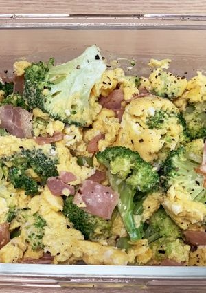 ブロッコリーとベーコンのコンソメマヨ和え-レシピのメイン写真