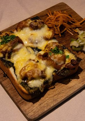 ホヤ缶で簡単"ホヤトースト"-レシピのメイン写真