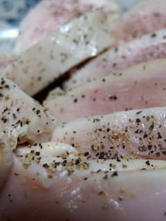 うっすらピンクの鳥ハム-レシピのメイン写真