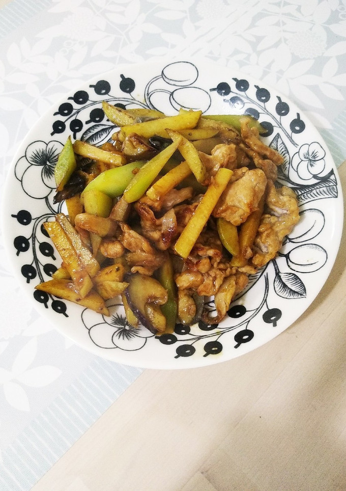 簡単！豚肉とじゃがいもにんにく醤油炒め-レシピのメイン写真