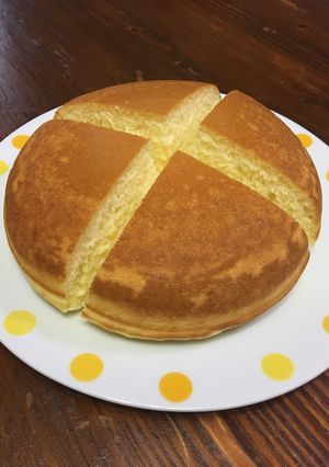 ぐりとぐら♡炊飯器でカステラケーキ-レシピのメイン写真