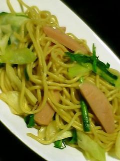 塩そぼろで簡単醤油やきそば-レシピのメイン写真