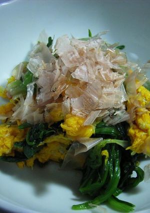 菊とほうれん草のおひたし-レシピのメイン写真