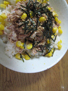 簡単! ツナマヨコーン丼-レシピのメイン写真
