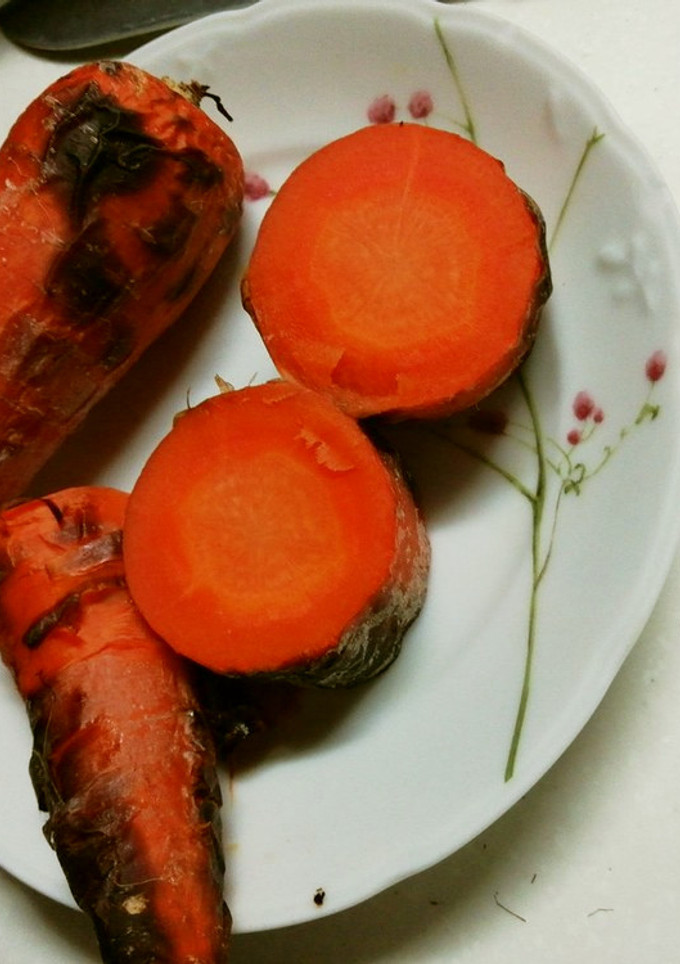 にんじんの丸焼き～さつまいもの横で～-レシピのメイン写真