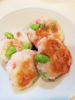 お弁当おかず はんぺんの彩りだんご-レシピのメイン写真