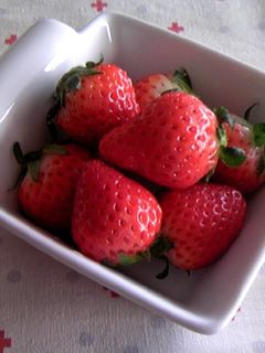 いちごのおいしぃ食べ方❤-レシピのメイン写真