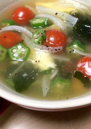 チーズ入りミニトマトとオクラのスープ-レシピのメイン写真