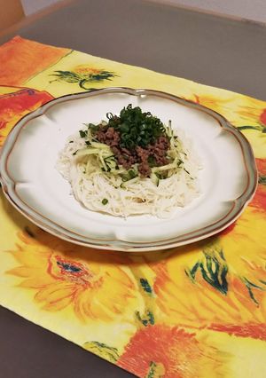 肉そぼろで食べる！アジアン風素麺-レシピのメイン写真