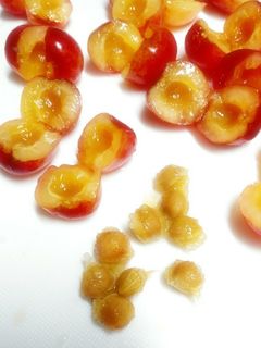 さくらんぼの種を簡単にとる方法!-レシピのメイン写真