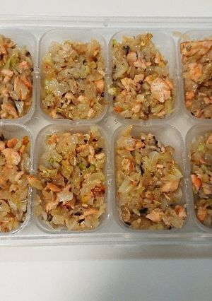 «離乳食後期»鮭と野菜のみそバター炒め-レシピのメイン写真