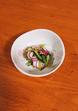 ラディッシュの茎と葉の酢味噌和えです-レシピのメイン写真