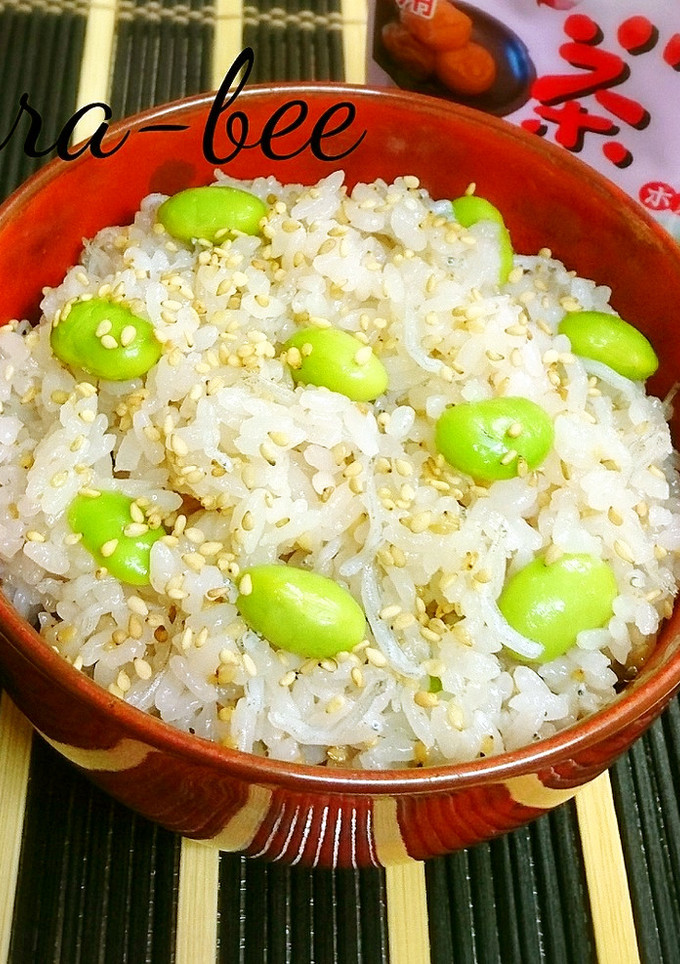 簡単♪しらすと枝豆の梅こんぶ茶混ぜご飯-レシピのメイン写真