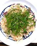 ＊たっぷり香味野菜で食べるカツオのお刺身
