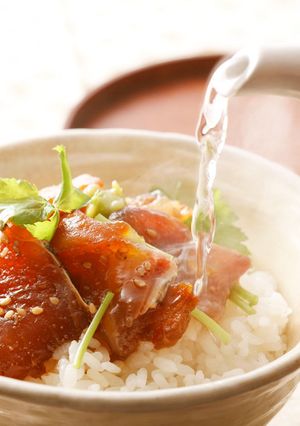 贅沢な一時を「花の鯛茶漬け」（よか魚）-レシピのメイン写真