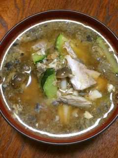鯖缶とズッキーニとぶなしめじの味噌汁-レシピのメイン写真