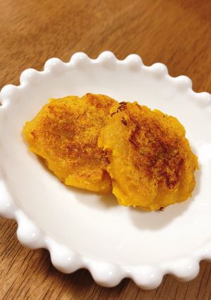 かぼちゃとバナナのおやき☆1歳離乳食-レシピのメイン写真